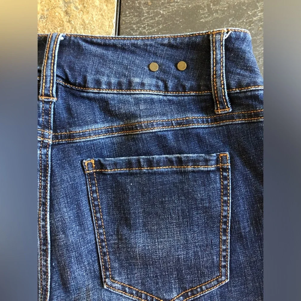 Cabi Cinch Skinny Jeans Ladies Size 4 Dark Blue Denim EUC - Picture 4 of 10